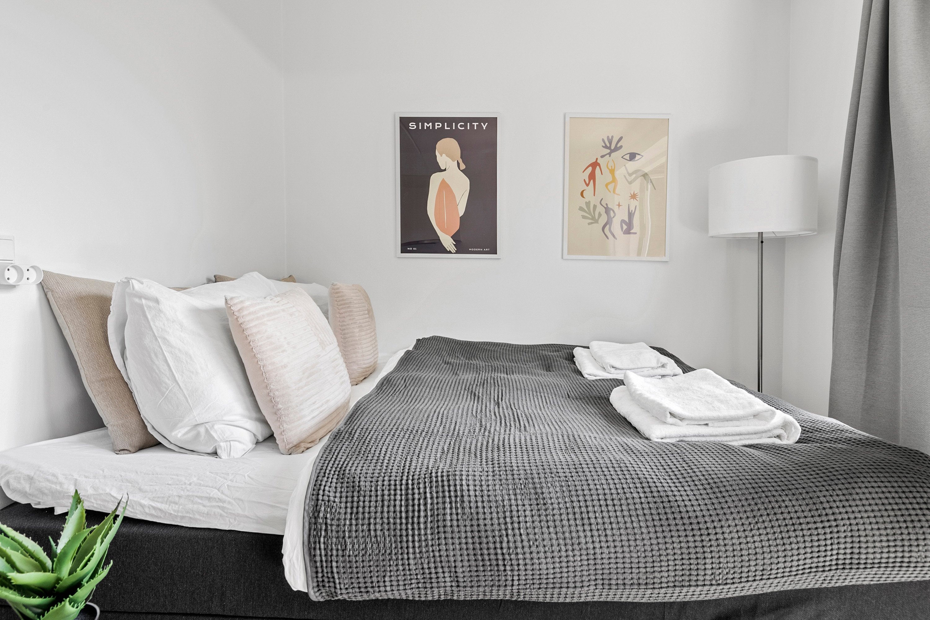 Image 8 of apartment