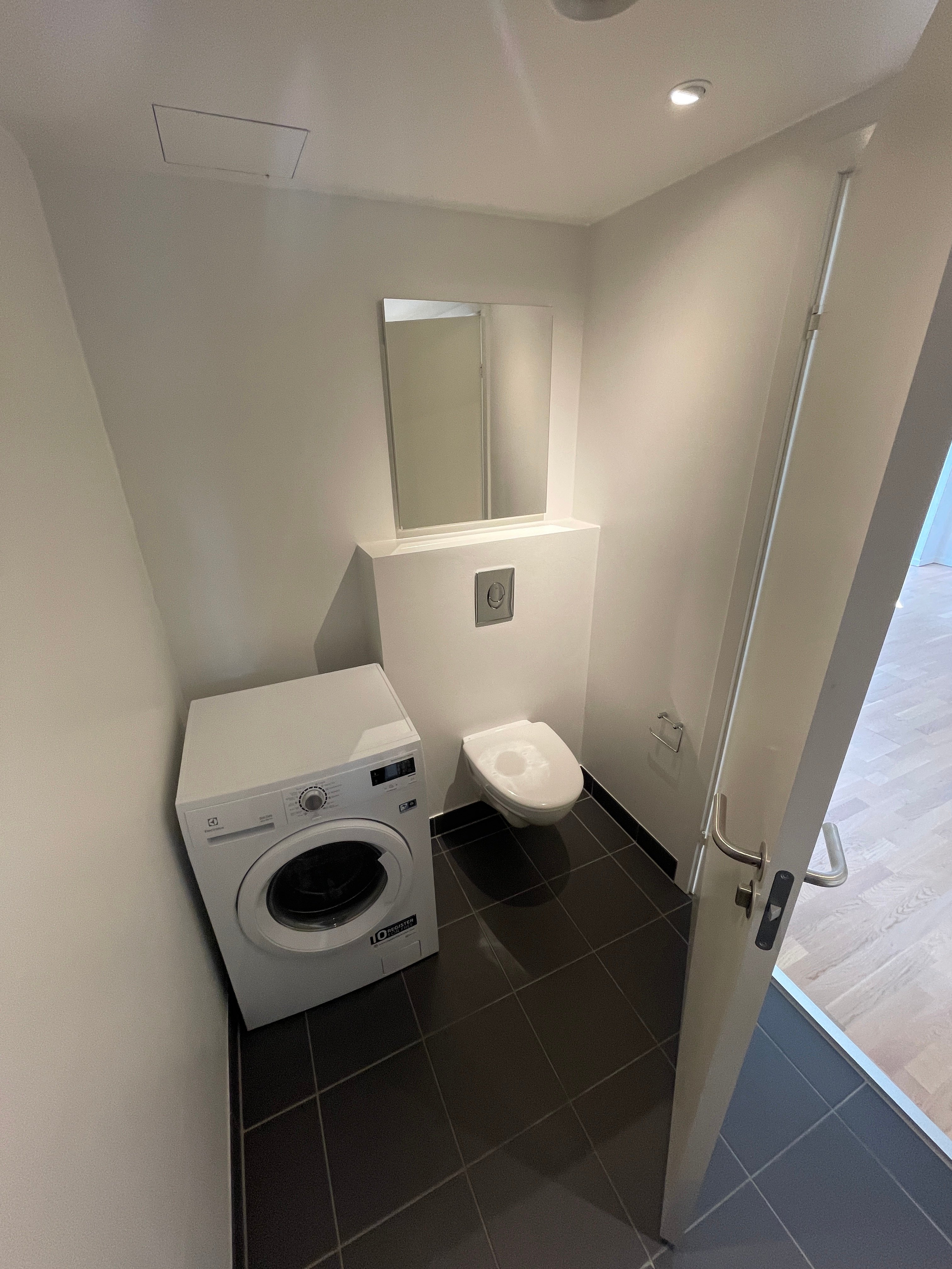 Image 5 of apartment