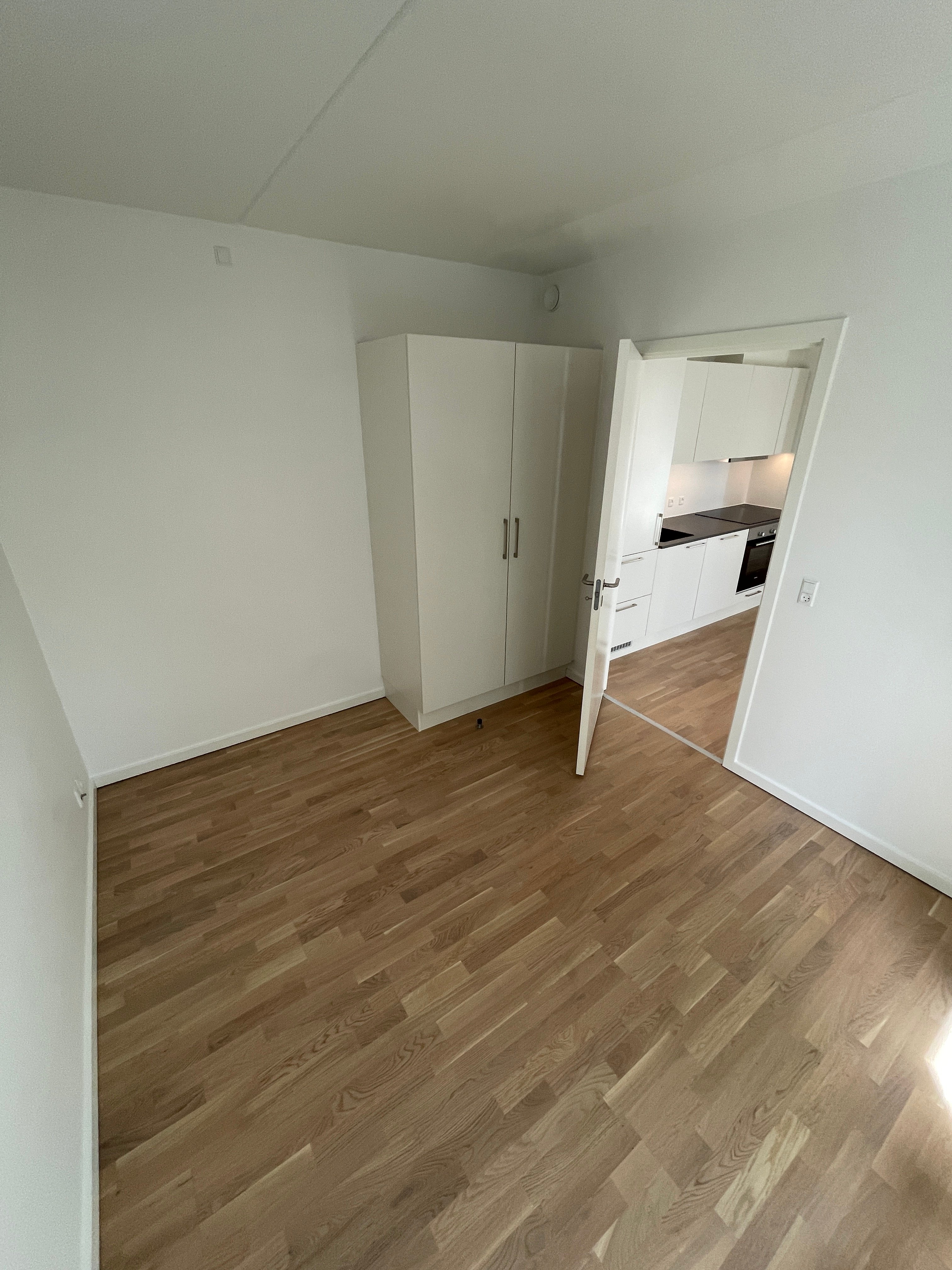 Image 10 of apartment