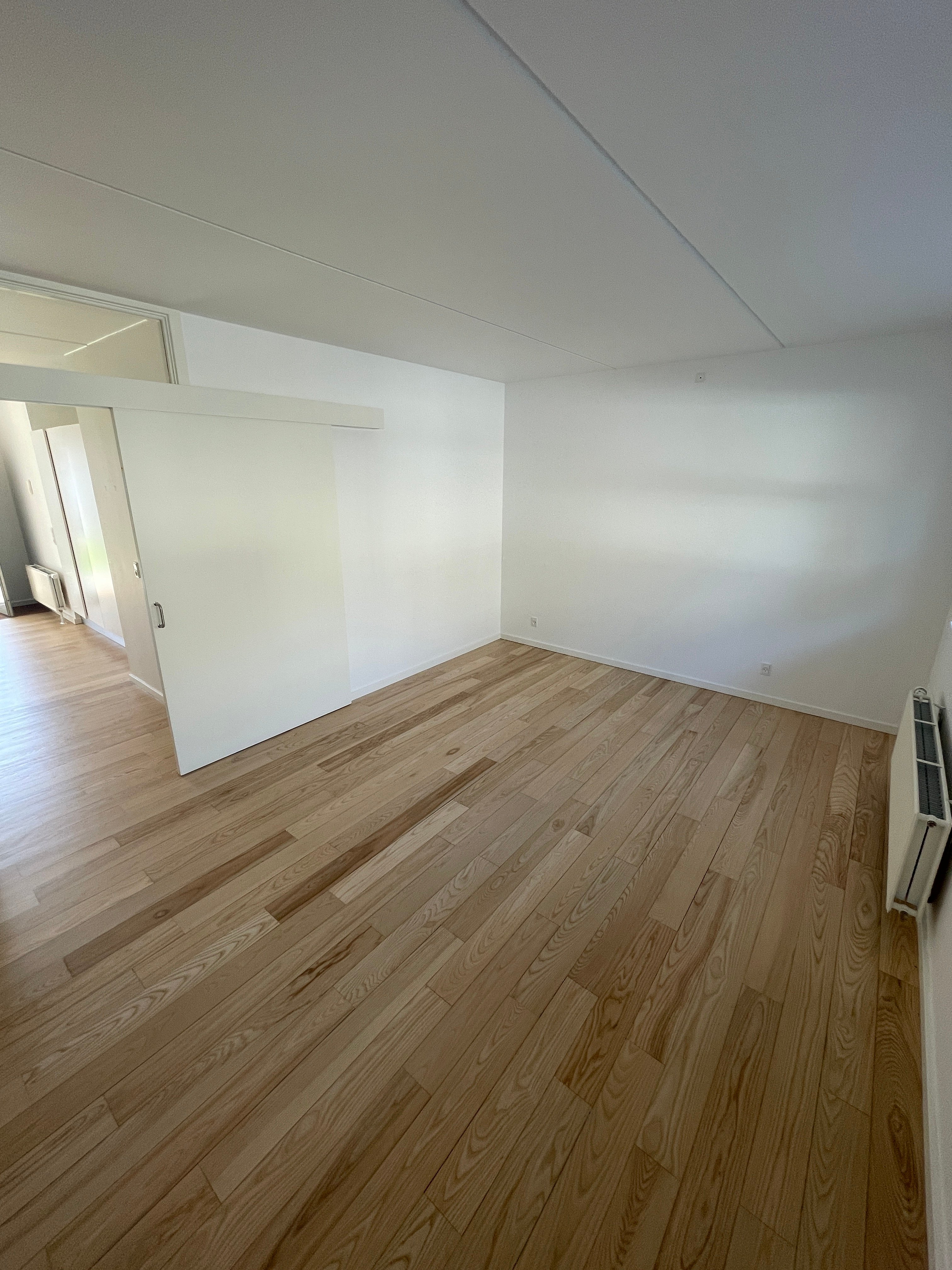 Image 16 of apartment