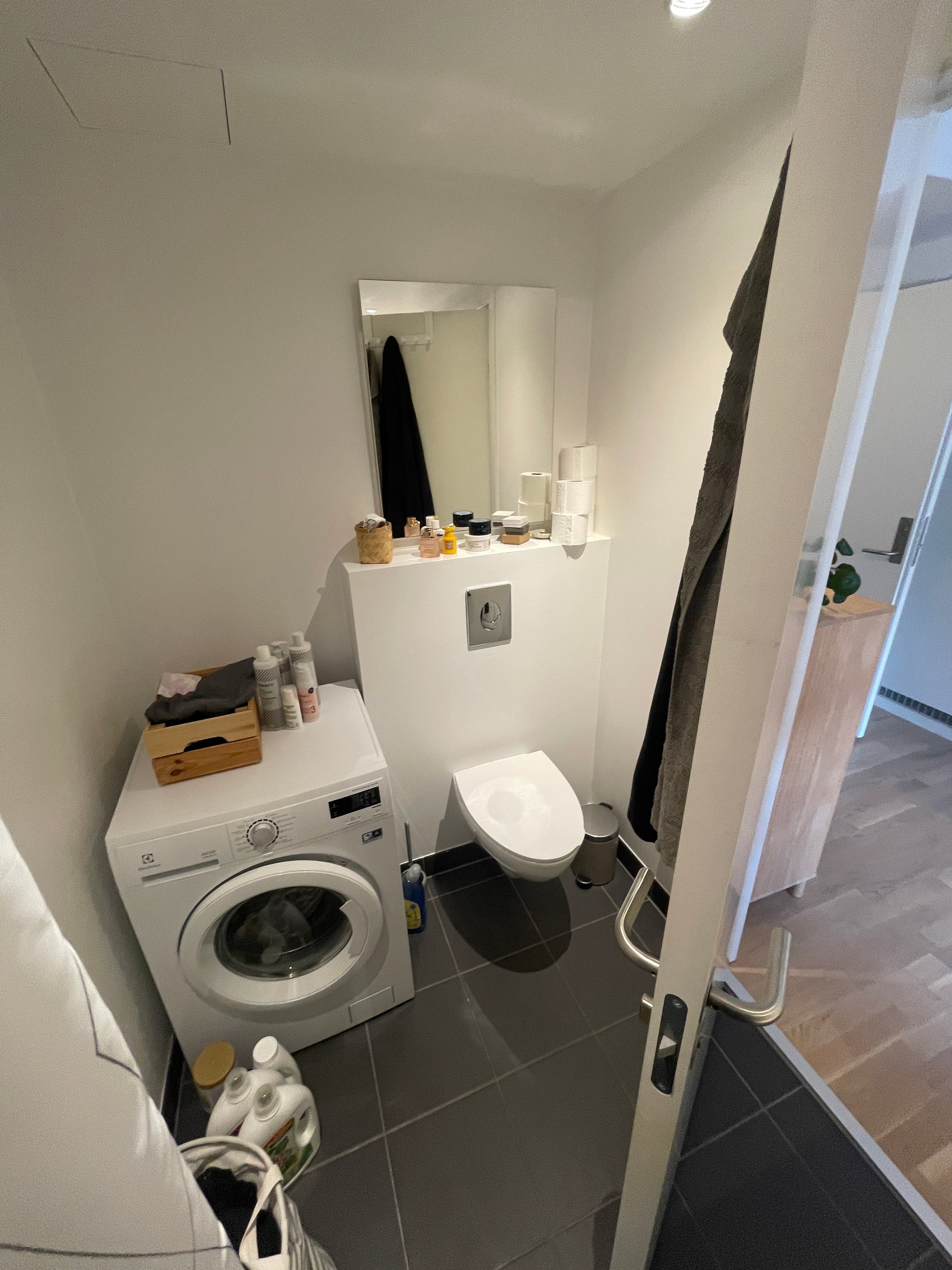 Image 5 of apartment