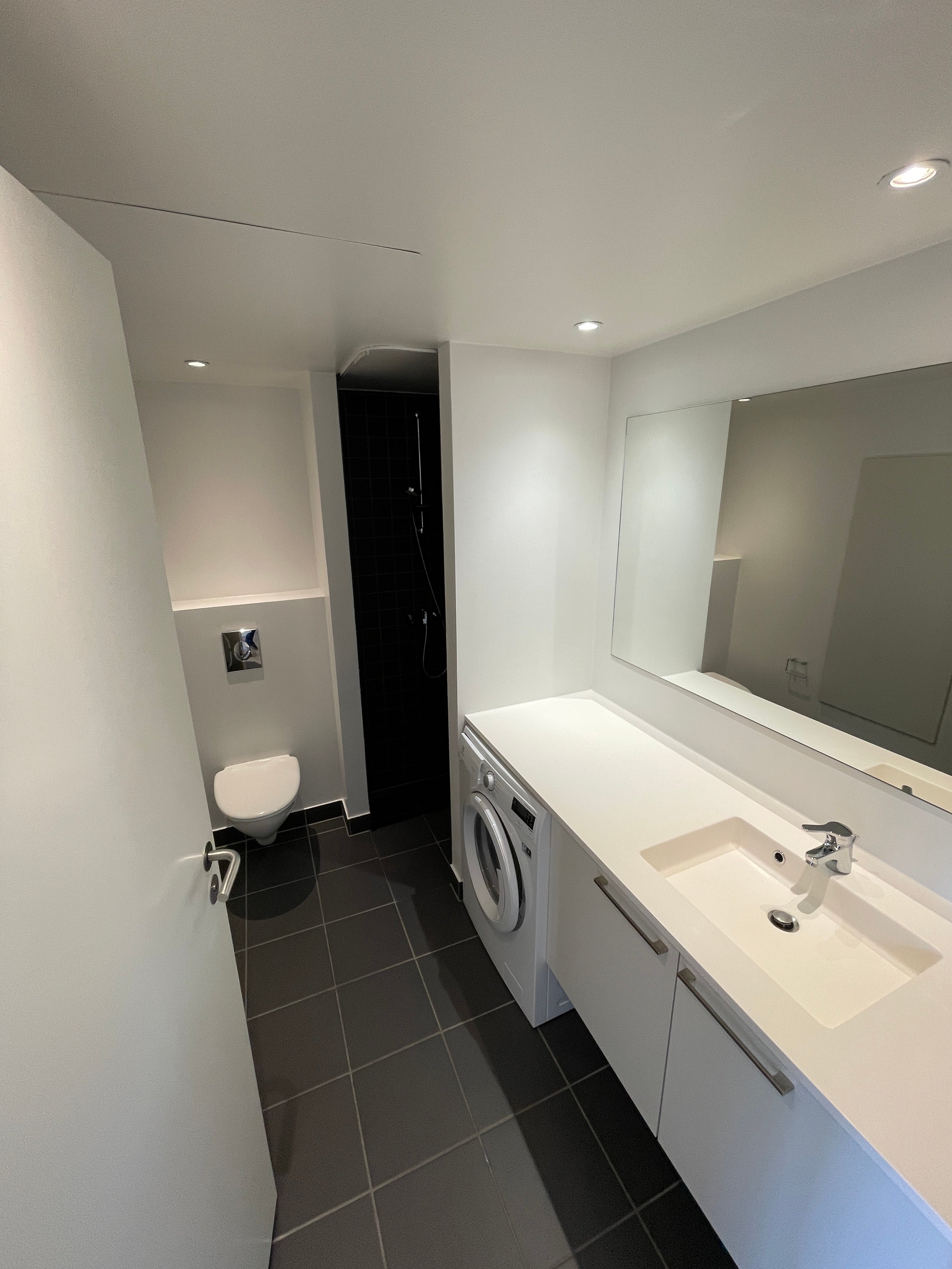 Image 7 of apartment