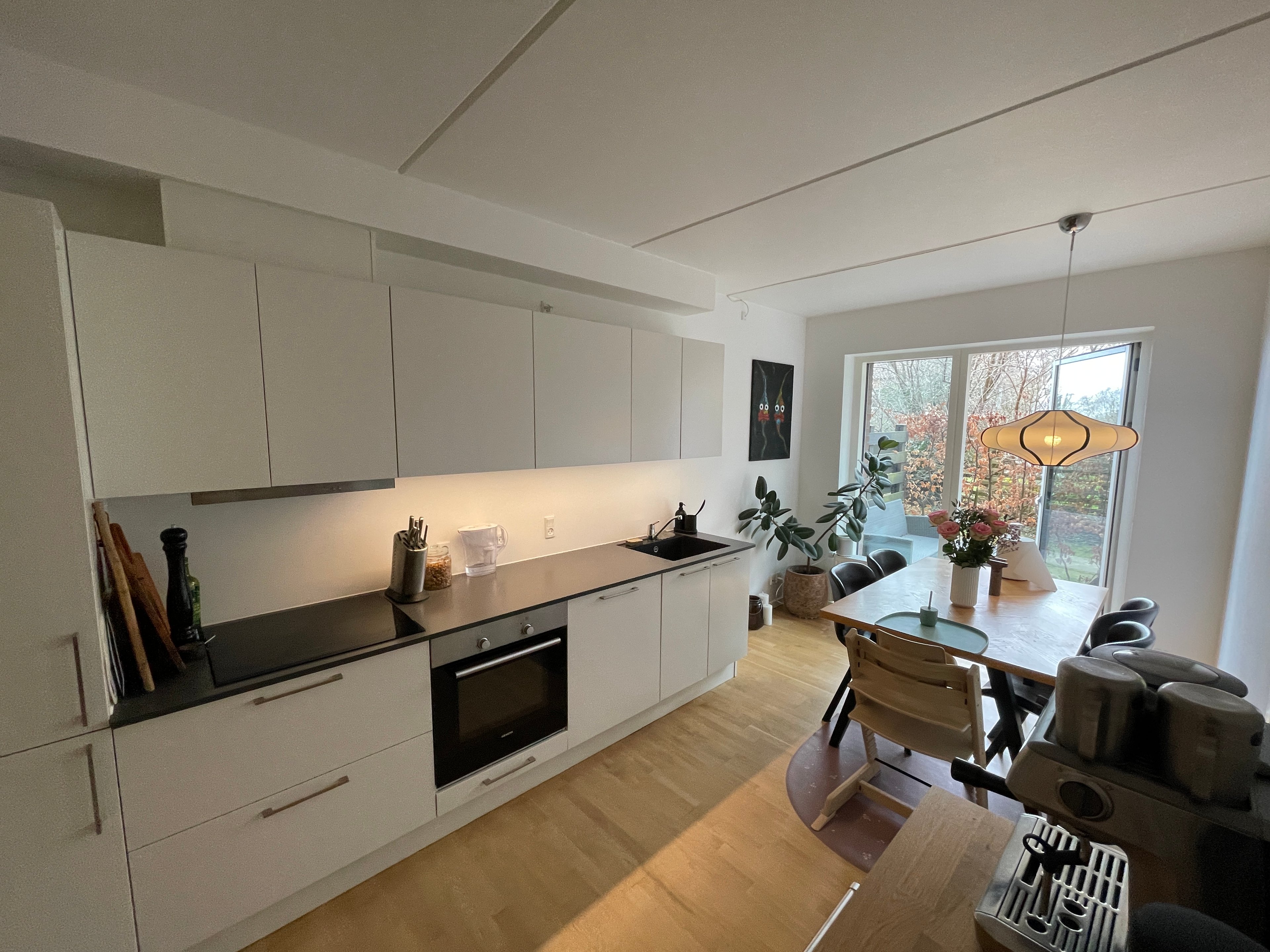 Image 9 of apartment