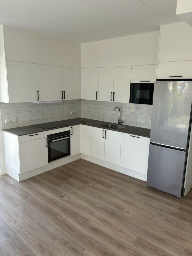 Image 6 of apartment