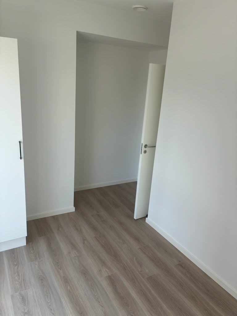 Image 8 of apartment
