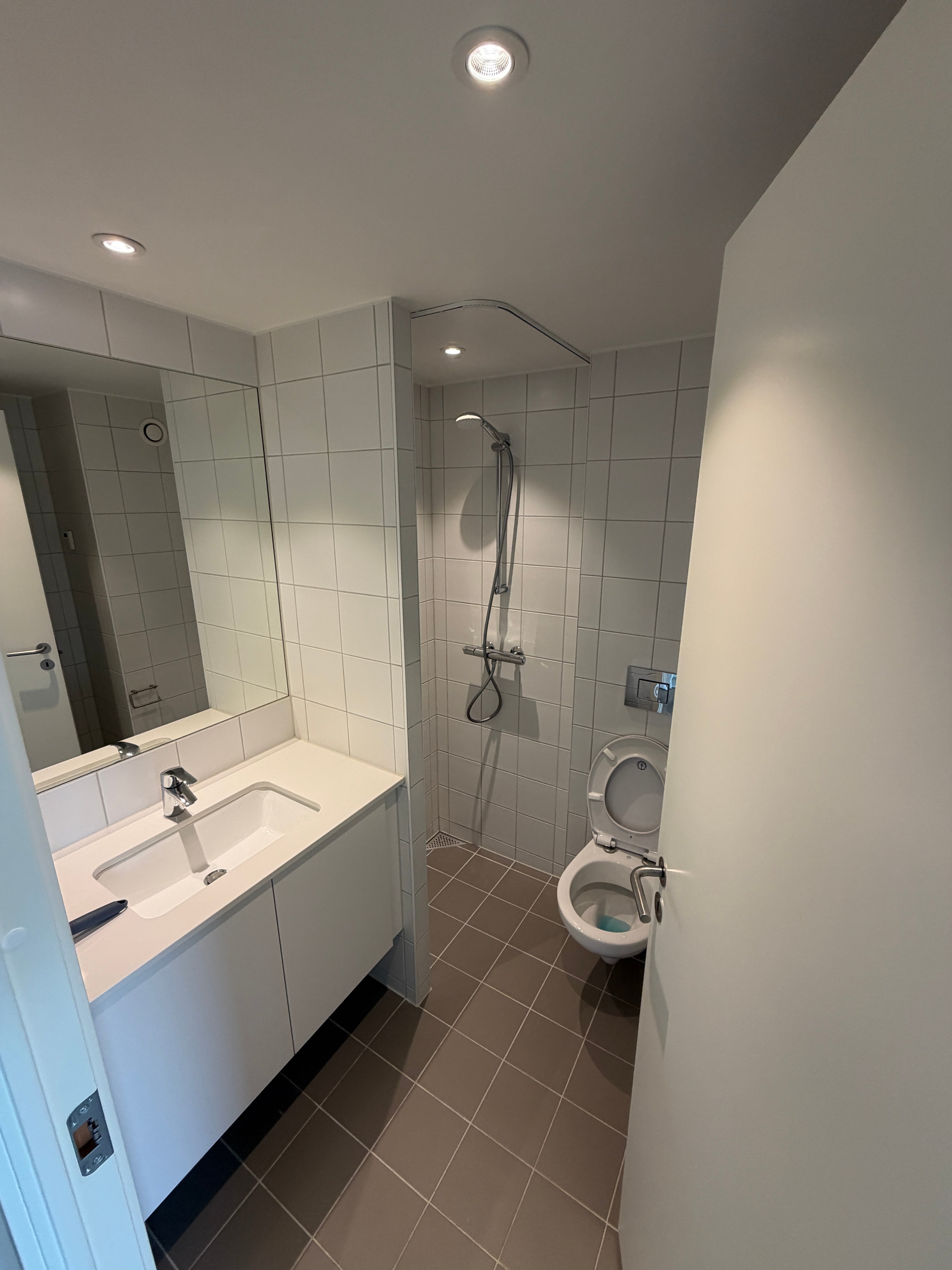 Image 4 of apartment