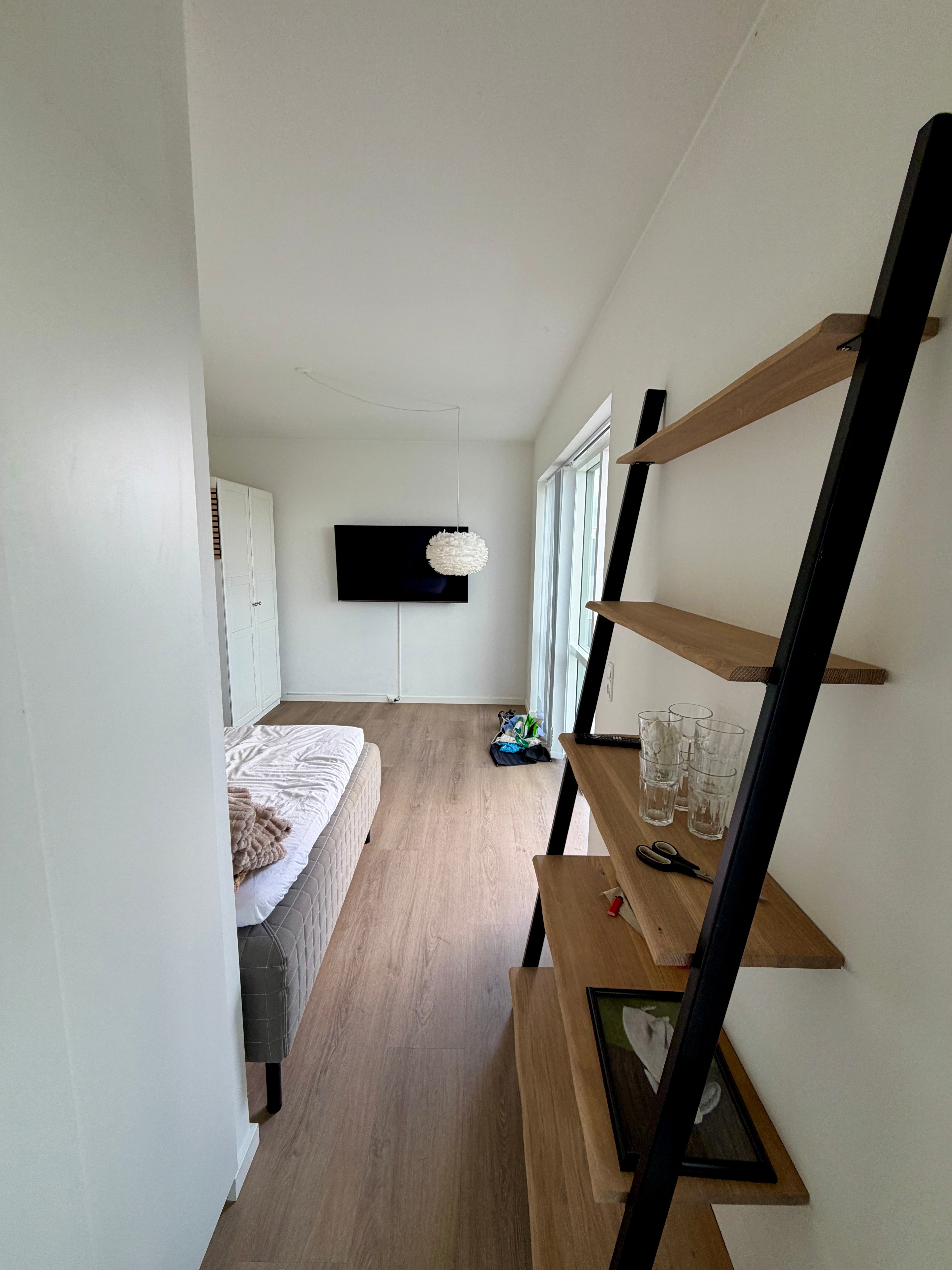 Image 9 of apartment