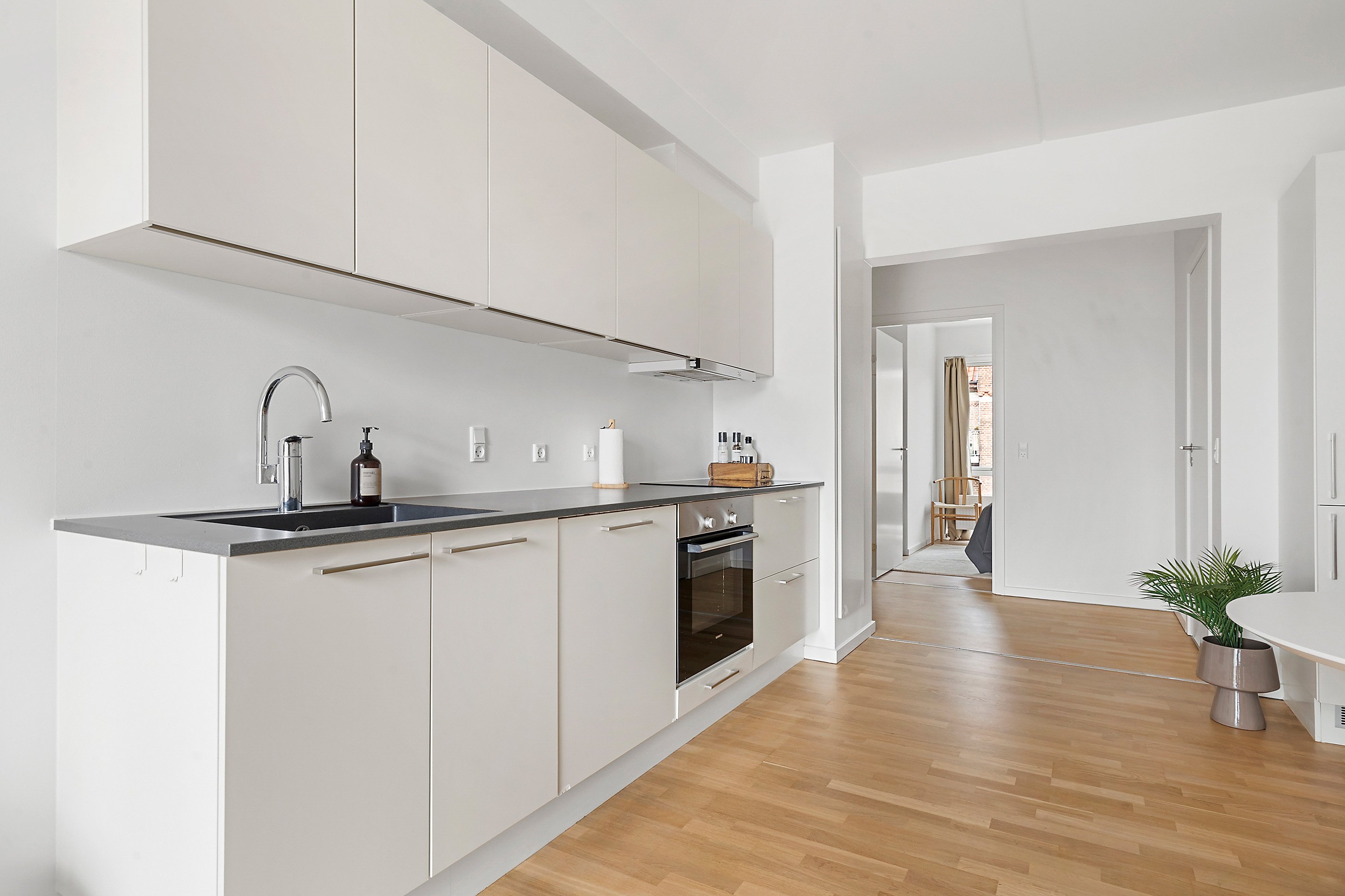 Image 13 of apartment