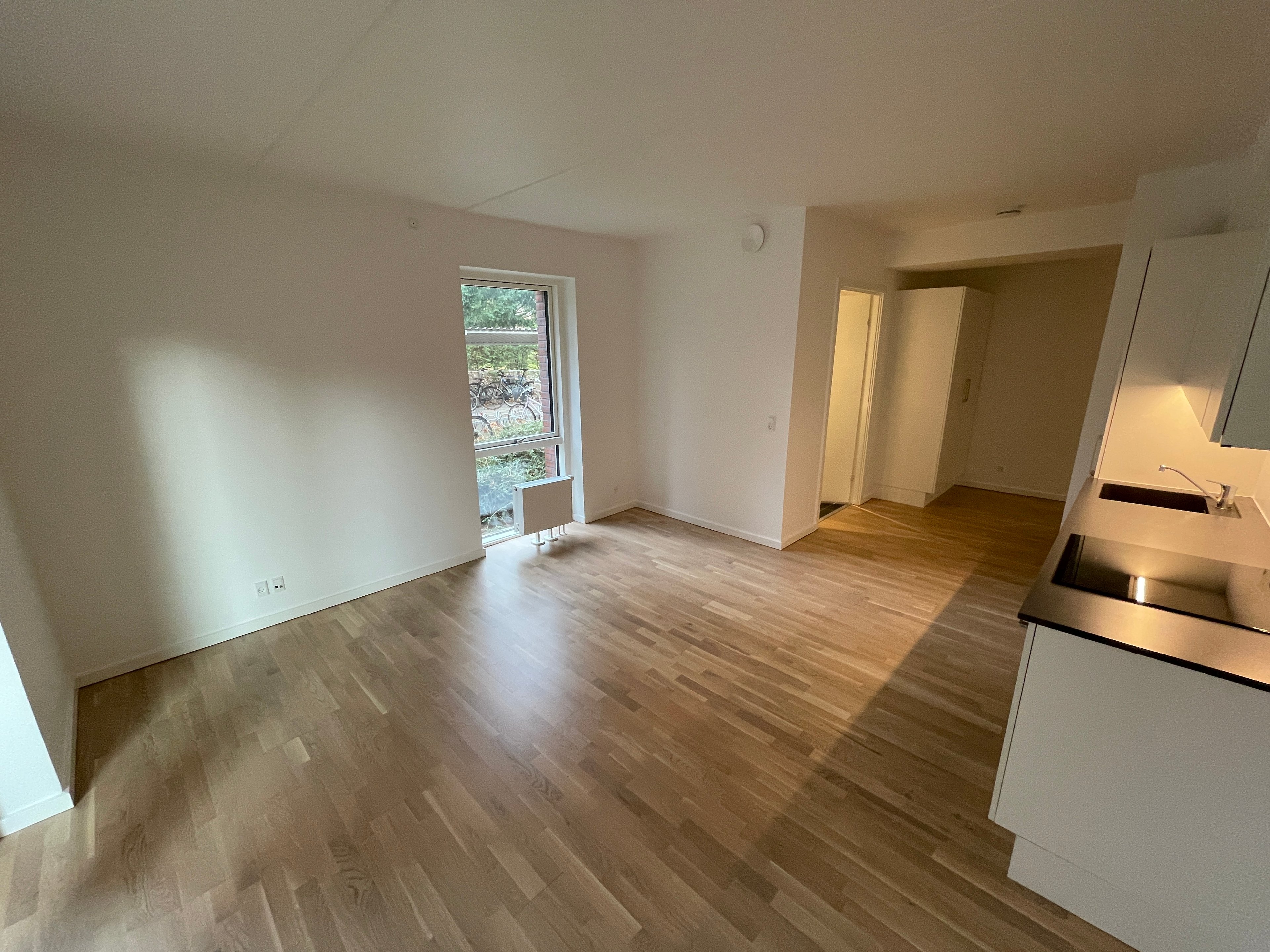 Image 8 of apartment